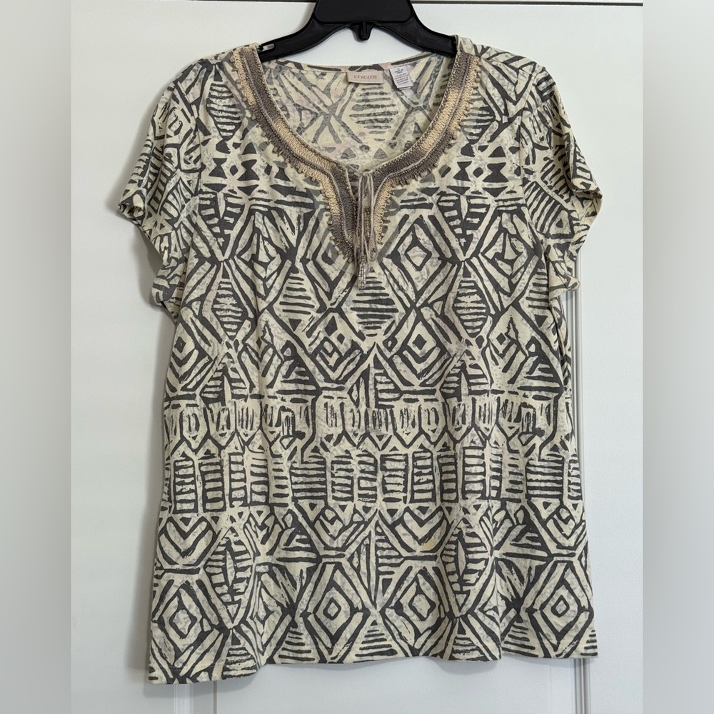 Chico's Size 3 XL Beaded Neckline Cream and Gray Geometric Women's Blouse